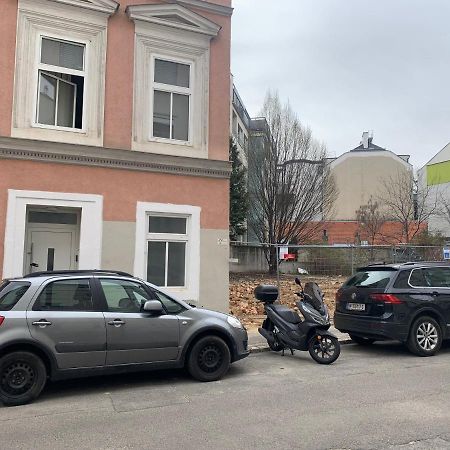 Modern Flat With Parking Space Apartment Vienna Exterior photo